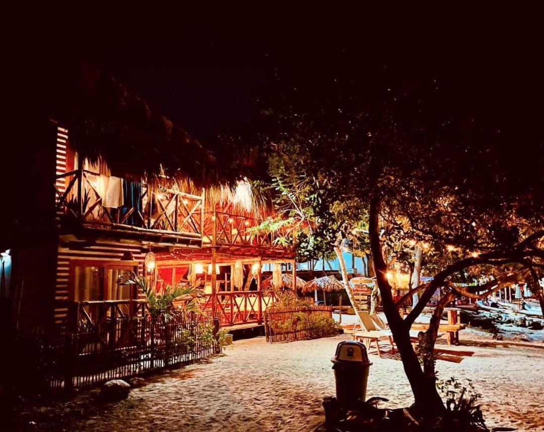 Thani Ecobeach Baru Плая-Бланка Экстерьер фото
